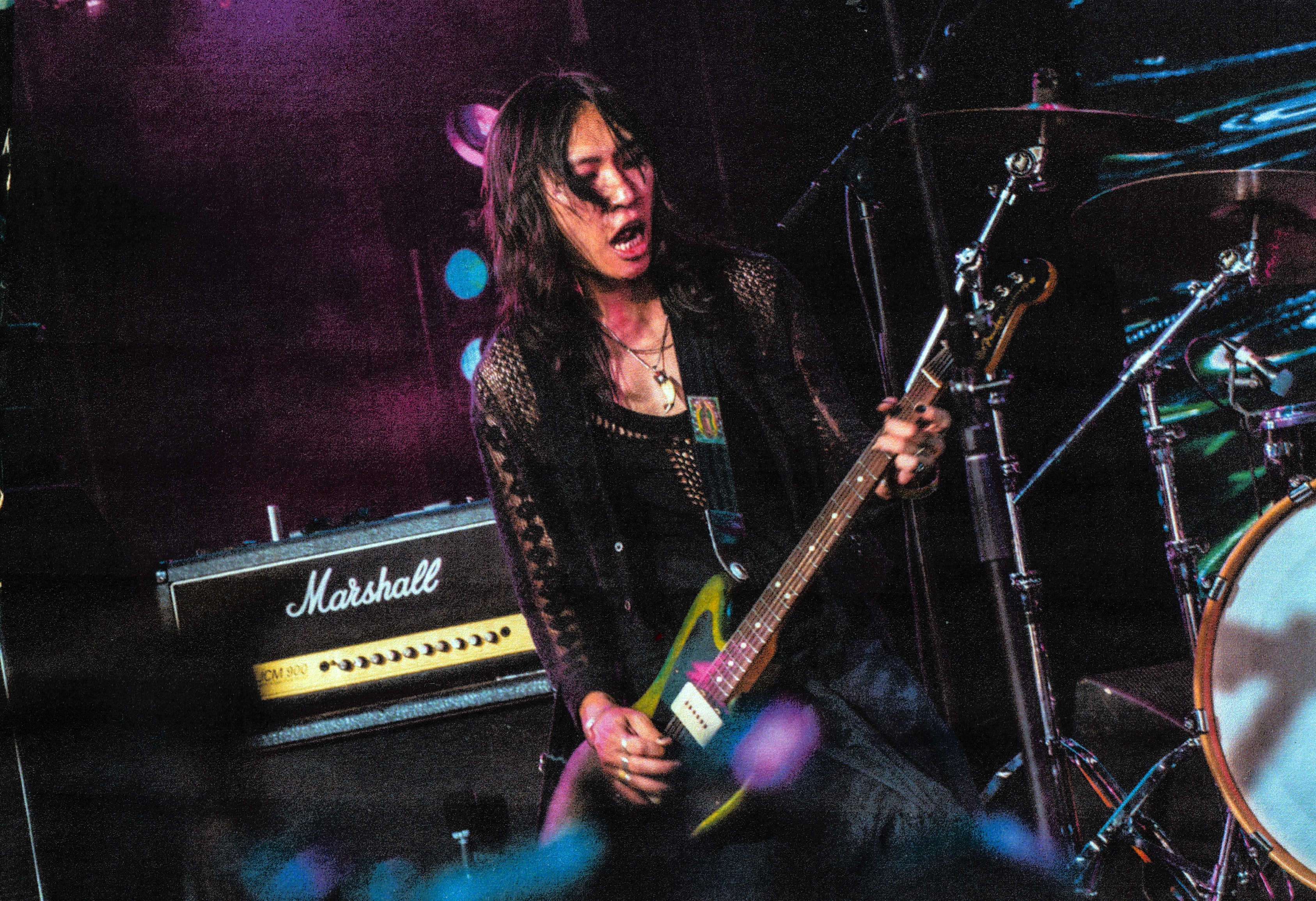Wet Kiss photo 4